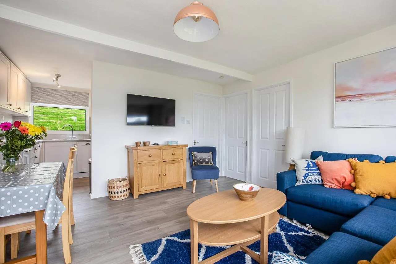 328 Norton Park, Chalet *