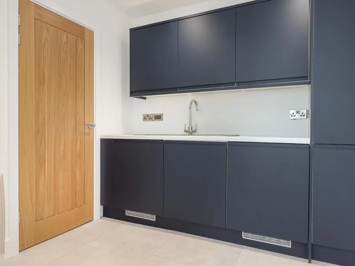 Ferryside Holiday home