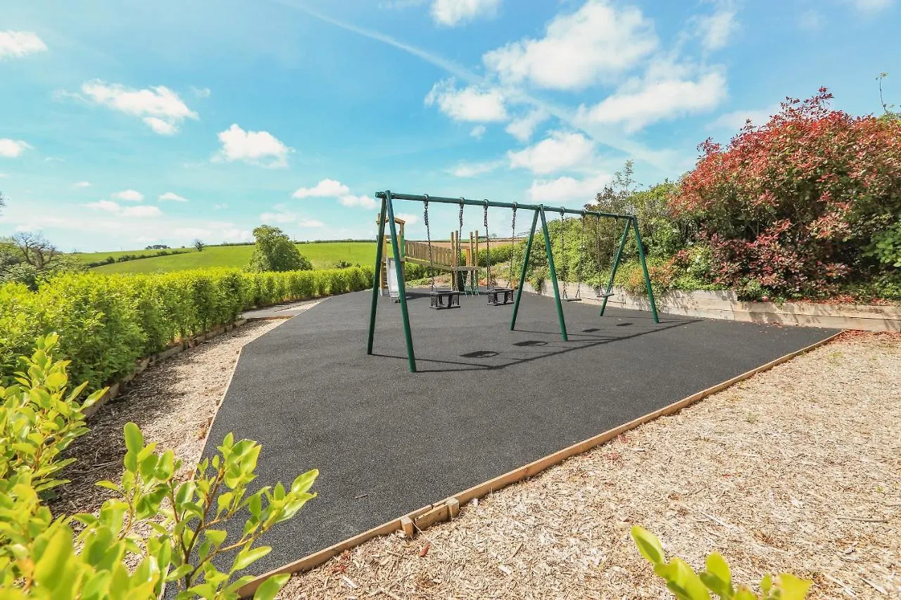 Holiday home Keepers Lodge, Hillfield Village