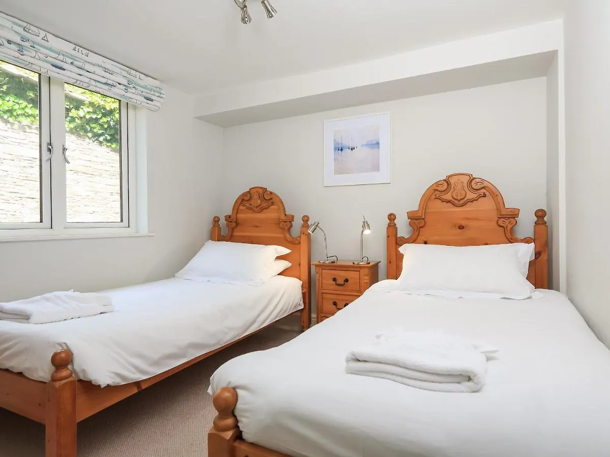 Keepers Lodge, Hillfield Village * Dartmouth