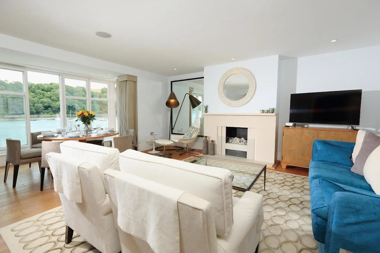 9 Dart Marina Apartment Dartmouth