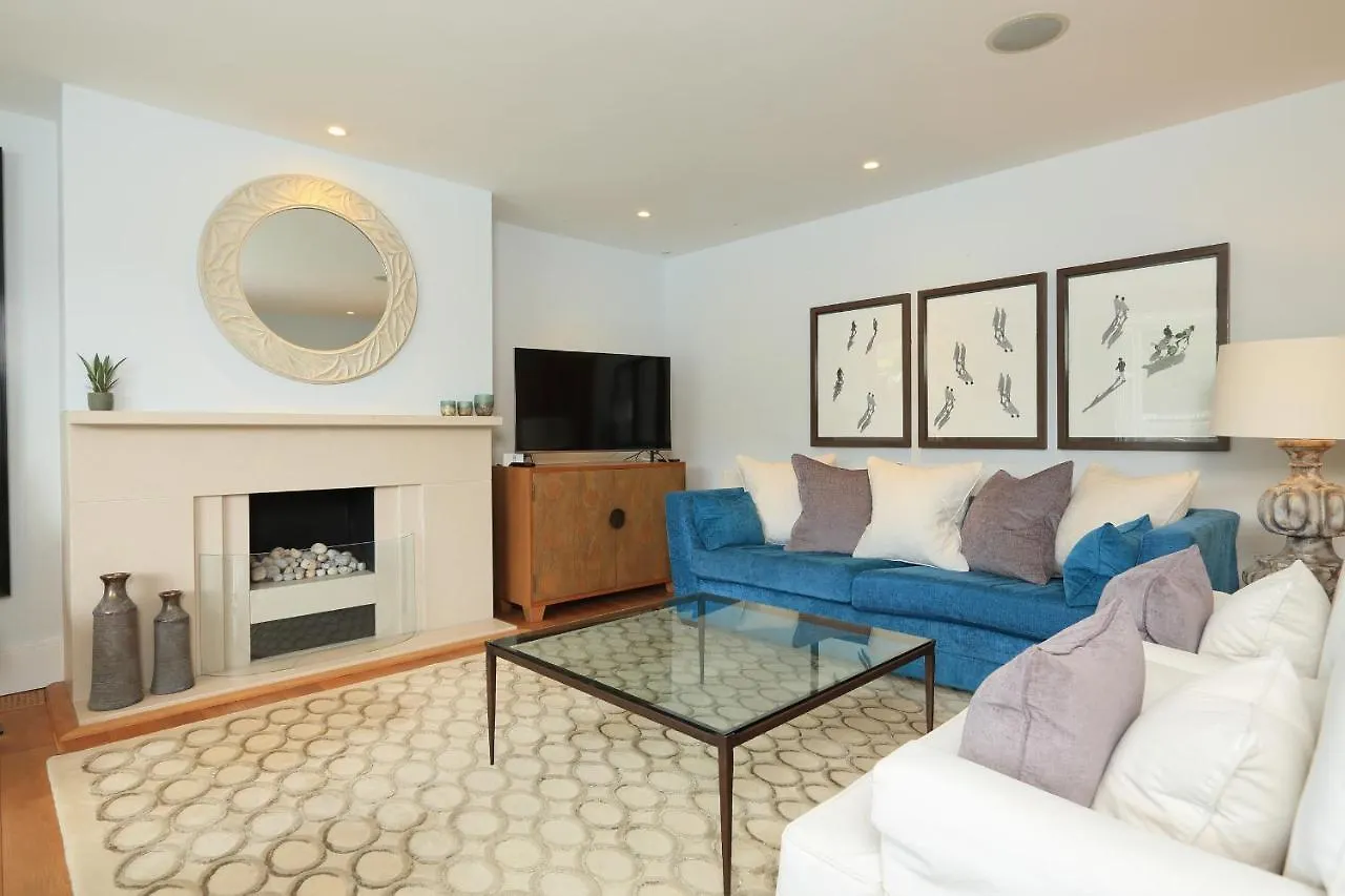 Apartment 9 Dart Marina *