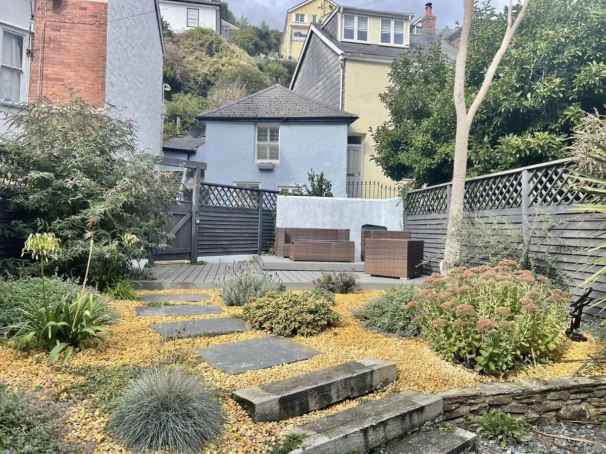 Hébergement de vacances Lily - Chic Yet Traditional With Lovely Garden Space Dartmouth