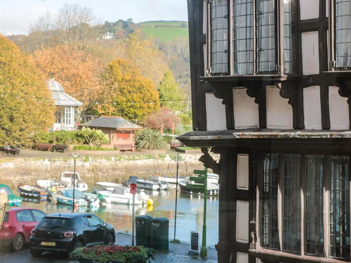 Apartment St Saviours Reach Dartmouth