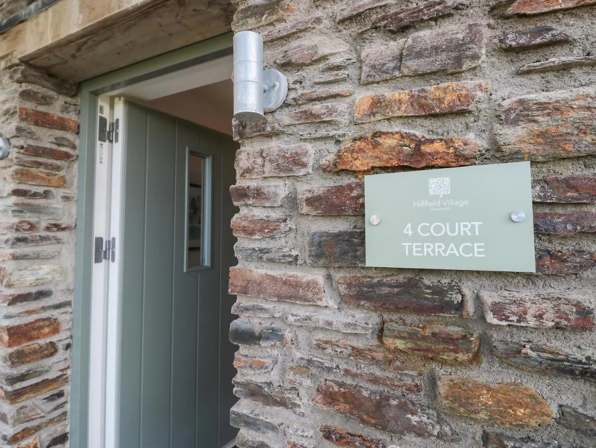 4 Court Terrace, Hillfield Village * Dartmouth