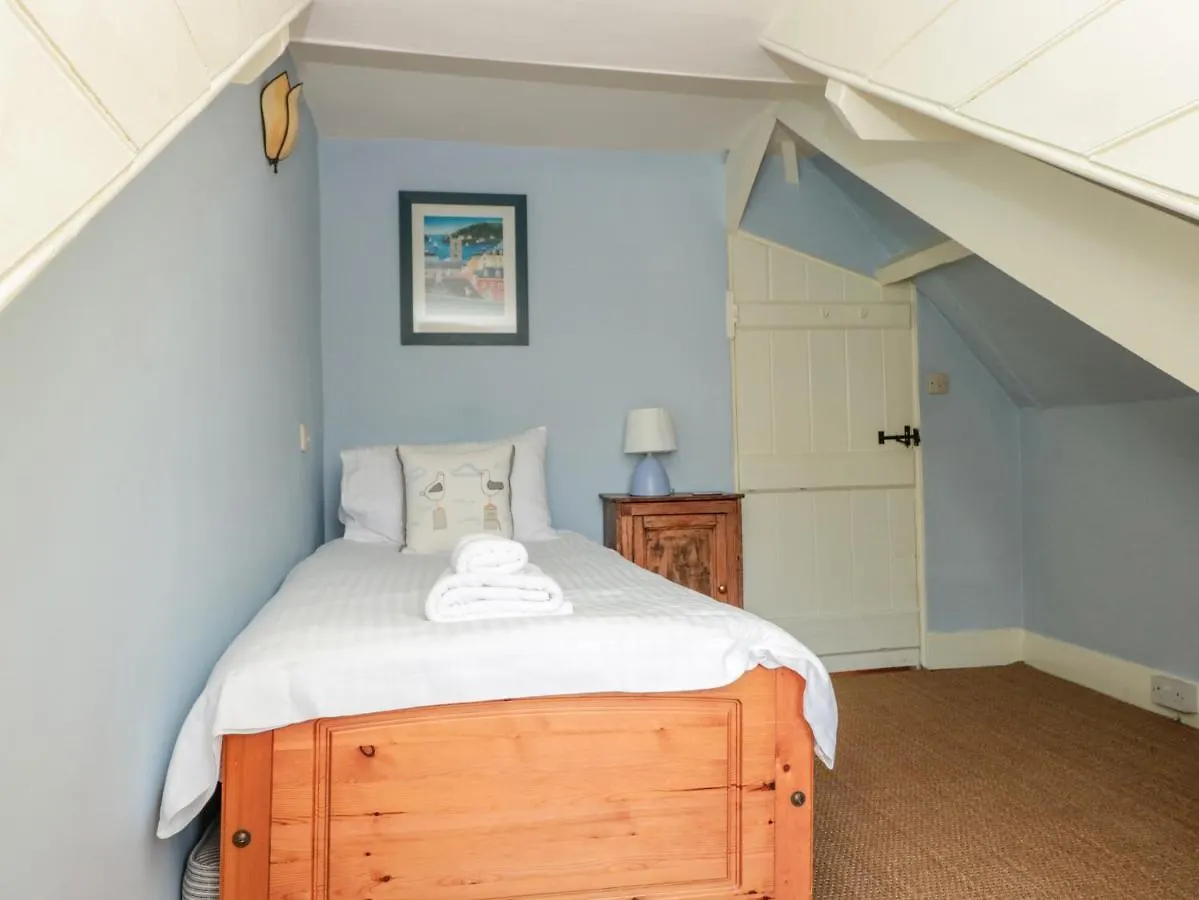 Kipper Apartment Dartmouth