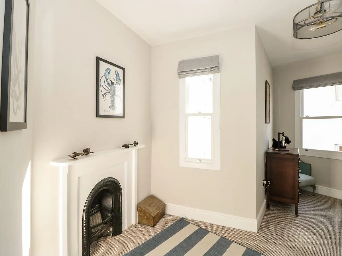 8 Browns Hill Holiday home