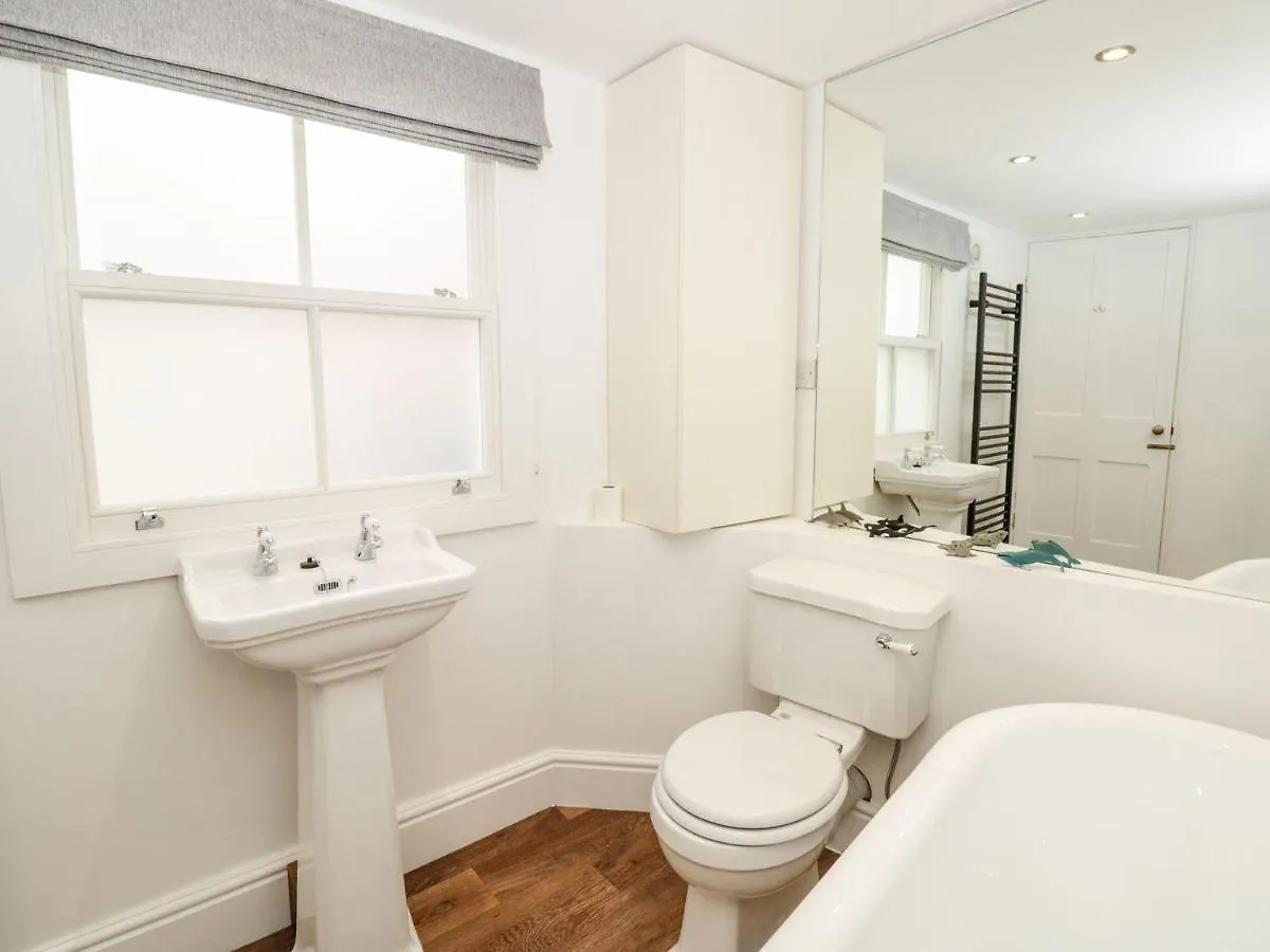 8 Browns Hill Holiday home