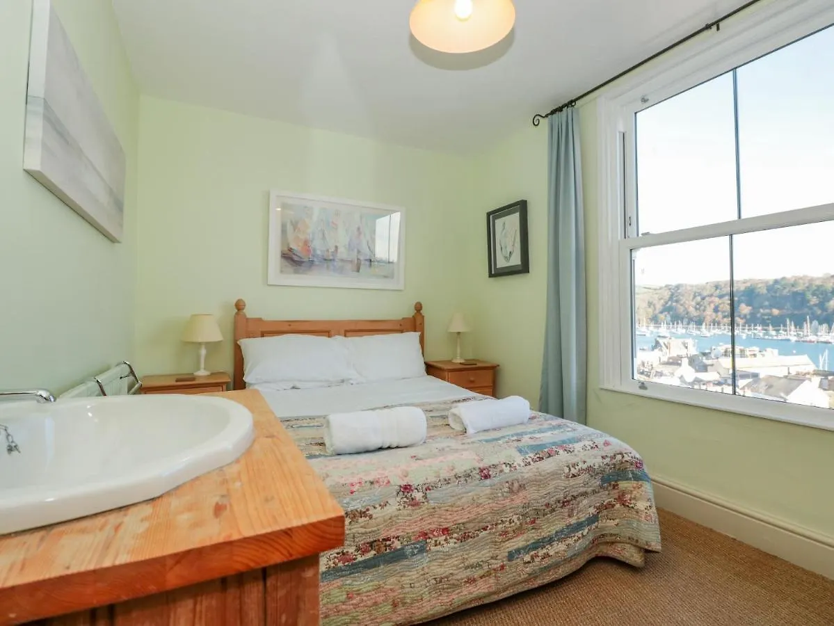 19 Above Town Holiday home Dartmouth