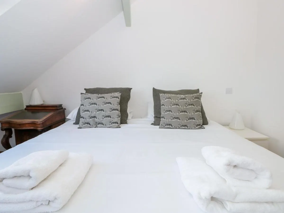 Apartment Little Meadow