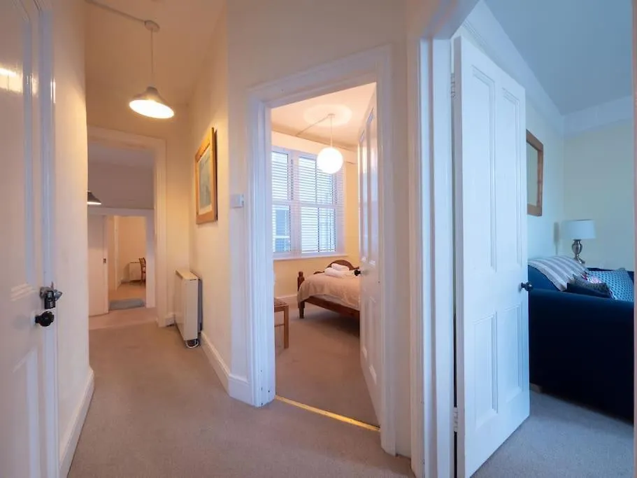 Harbour View, Apartment *