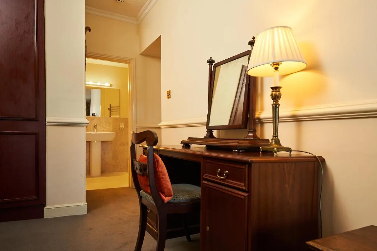 Hotel The Royal Castle
