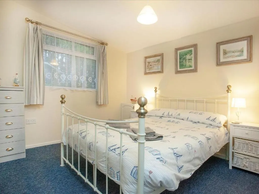 Apartment Sunnydaze-detached With 2 Bedrooms And 2 Bathrooms And Private Parking Outside Door