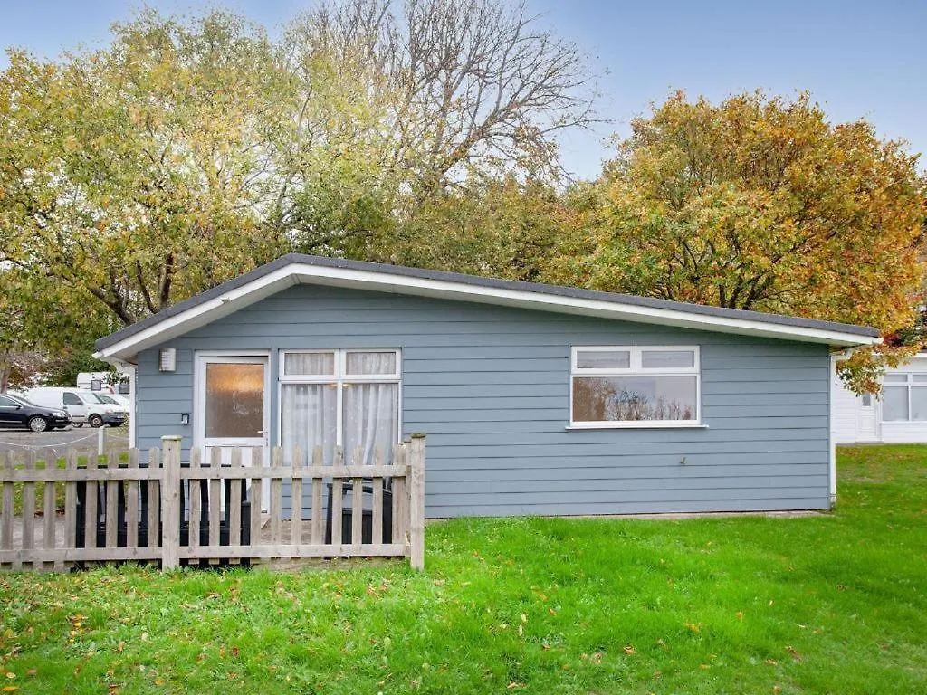 Sunnydaze-detached With 2 Bedrooms And 2 Bathrooms And Private Parking Outside Door * Dartmouth