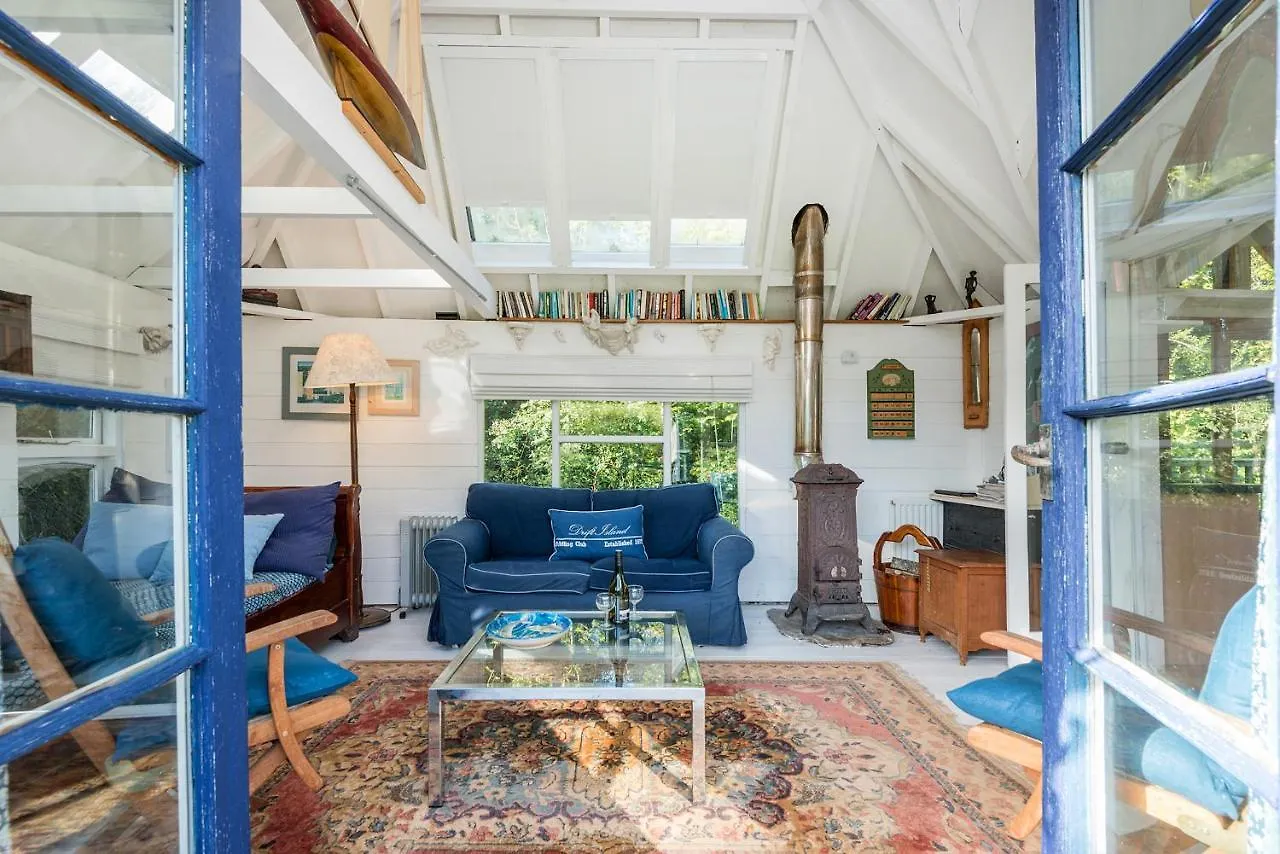 Holiday home The Folly