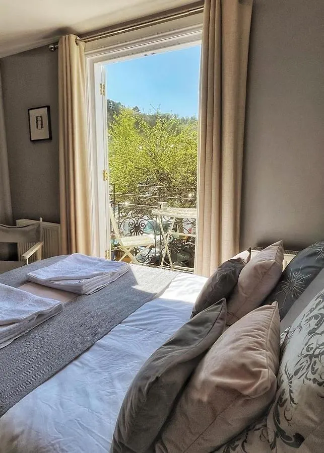 Millpool House Bed & Breakfast
