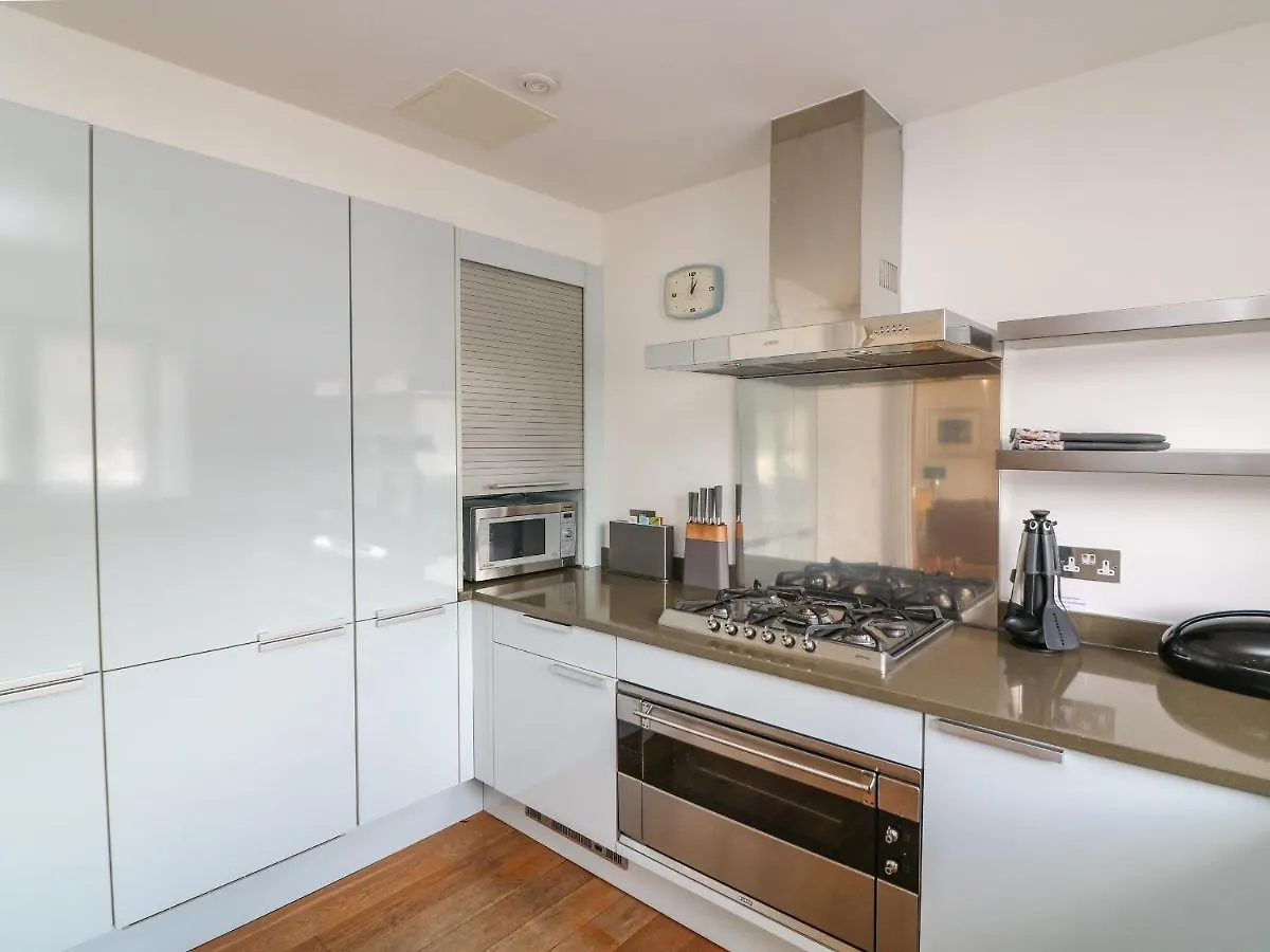 Apartment 30 Dart Marina *