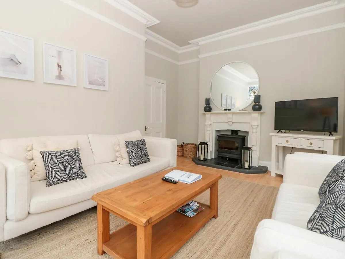 St Saviours Reach Apartment Dartmouth