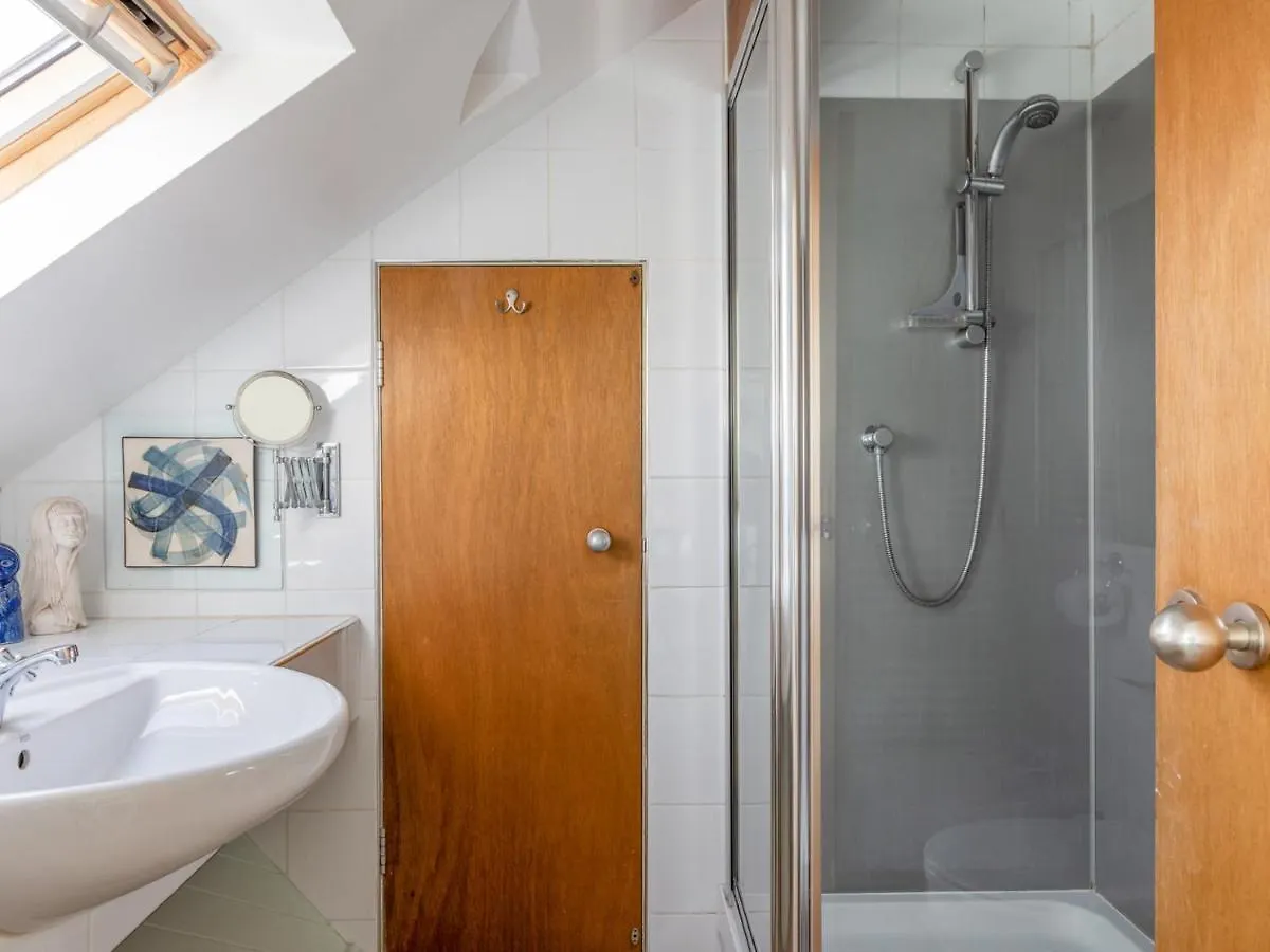 Middle Meadow Holiday home
