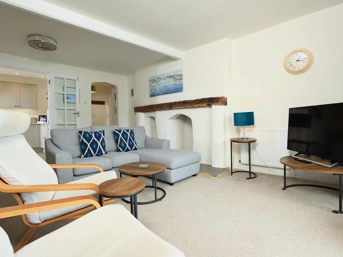 Ferry View Apartment *