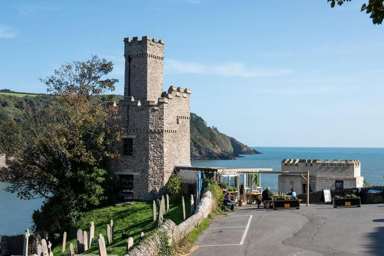 Holiday home Britannia Dartmouth