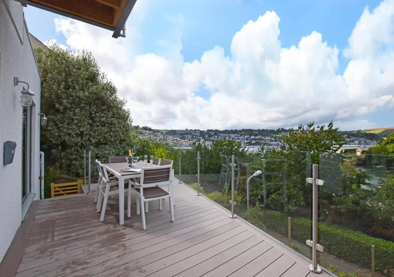 Waterhead View Apartment