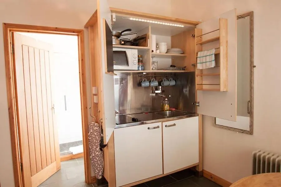 Zion Place Apartment *