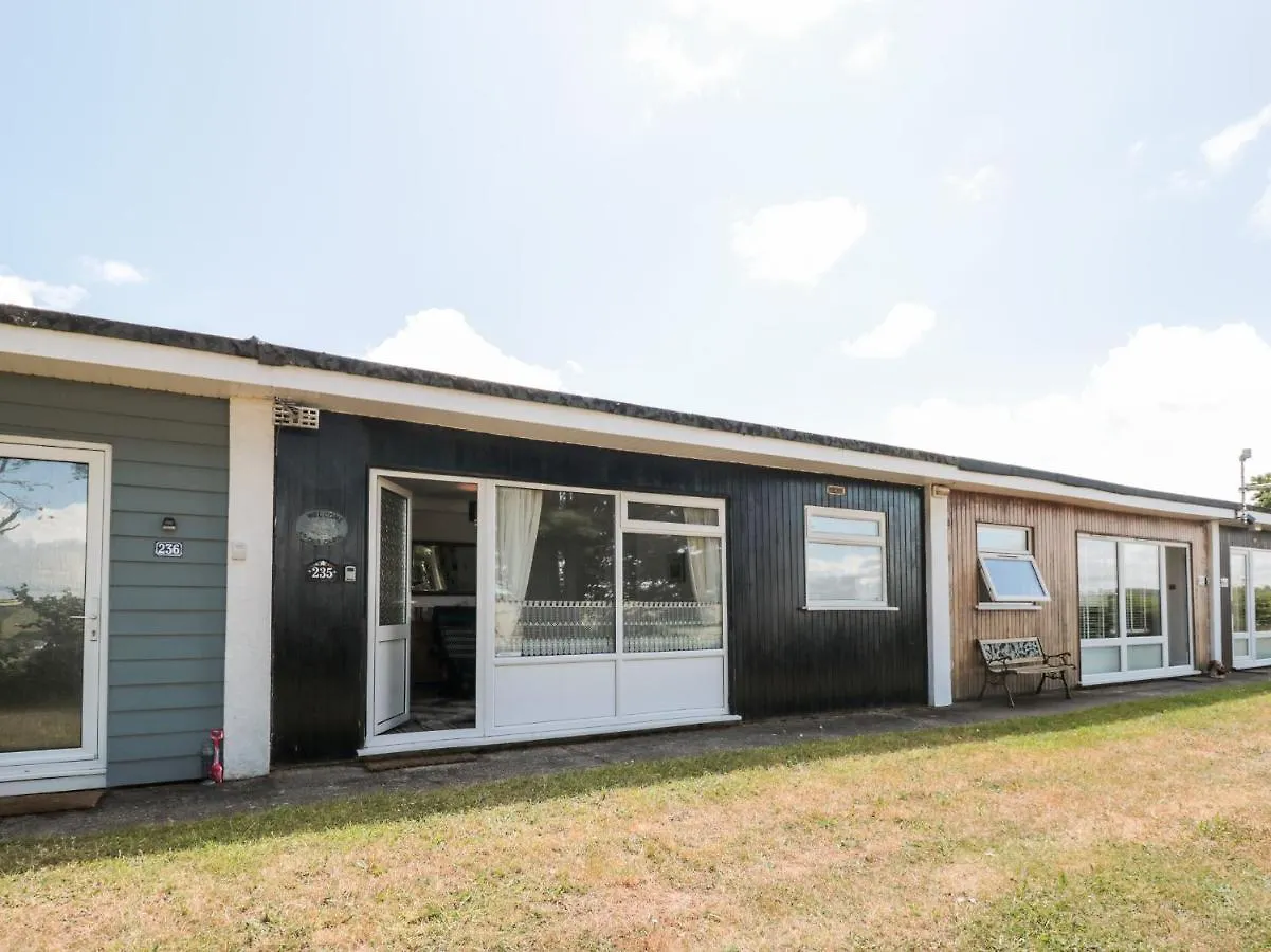 235 Norton Park *