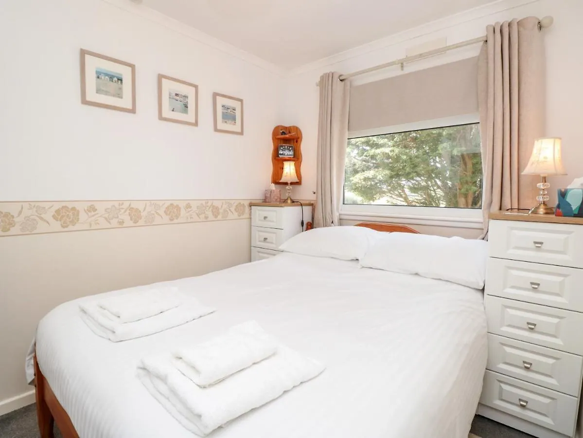 235 Norton Park *