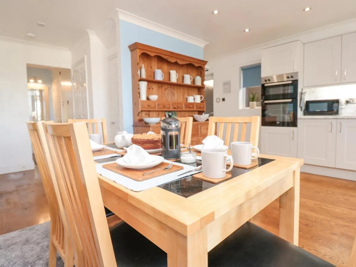 Holiday home Westview