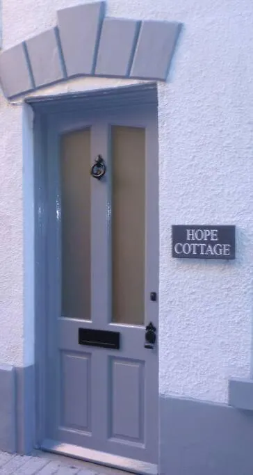 Holiday home Peaceful, Location. Sleeps 6 *