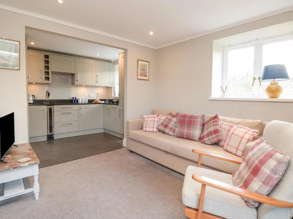 Holiday home Magnolia House Dartmouth