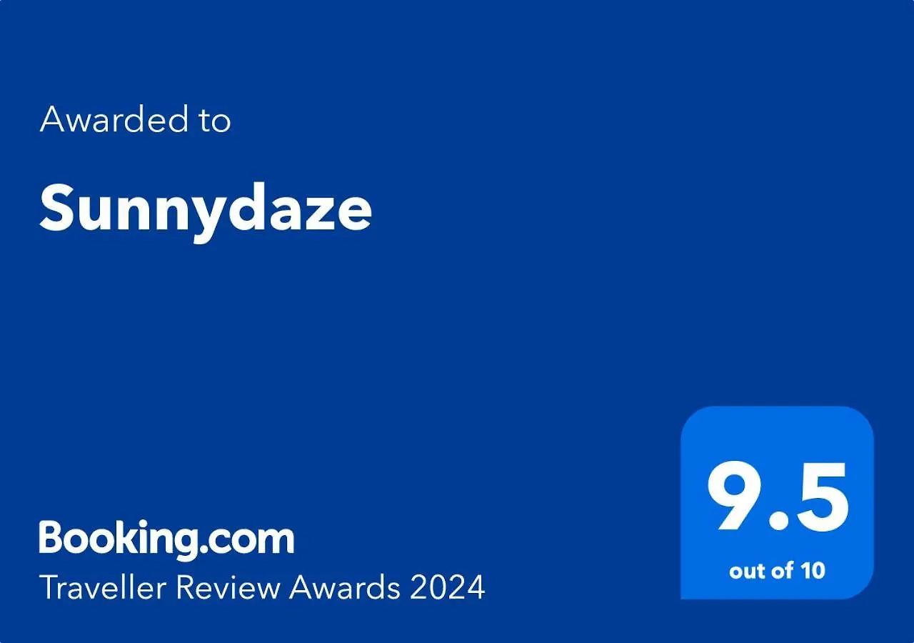 Sunnydaze-detached With 2 Bedrooms And 2 Bathrooms And Private Parking Outside Door Apartment *
