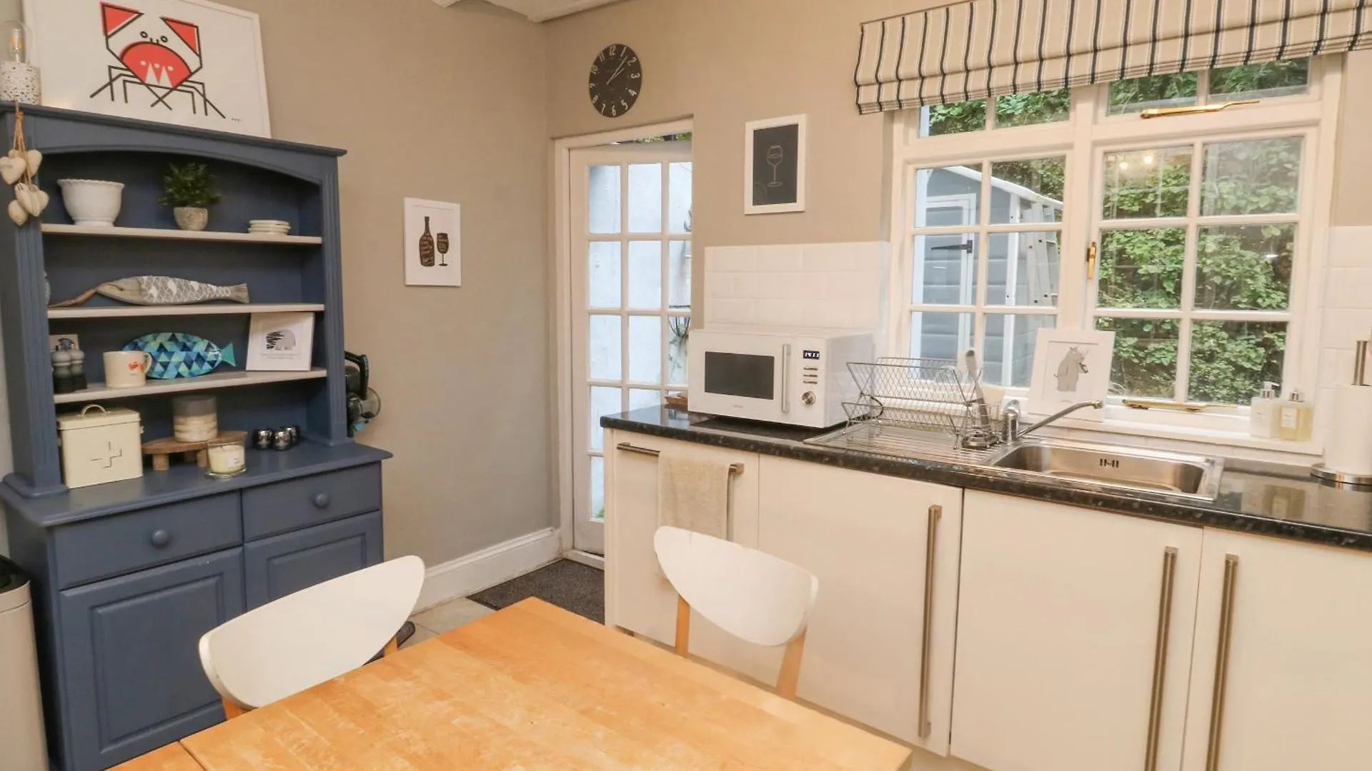 6 Hillside Terrace Holiday home *