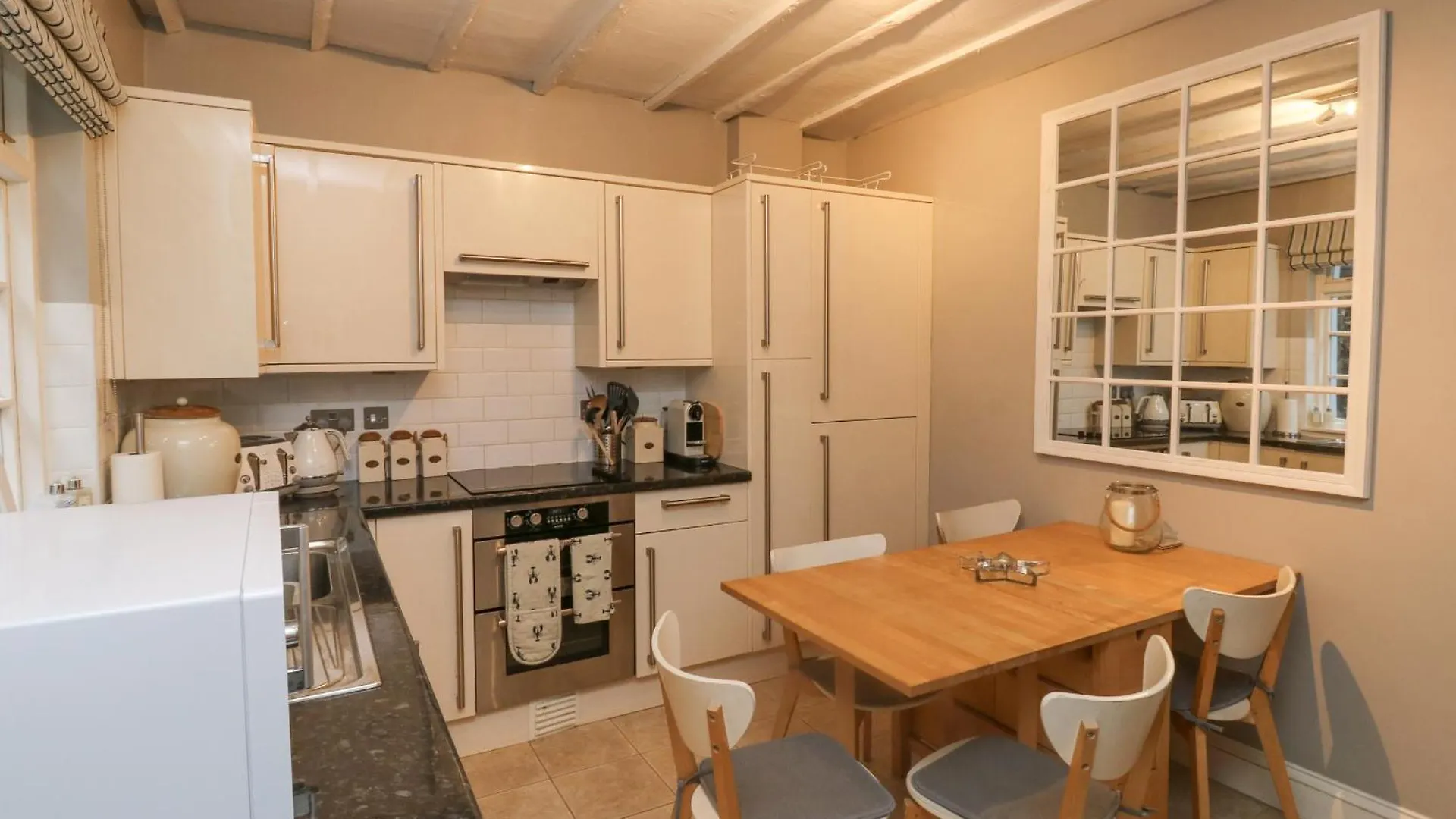 6 Hillside Terrace Dartmouth