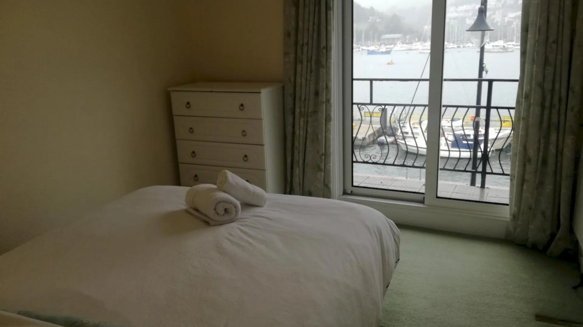 Apartment Harbourside 2 Dartmouth