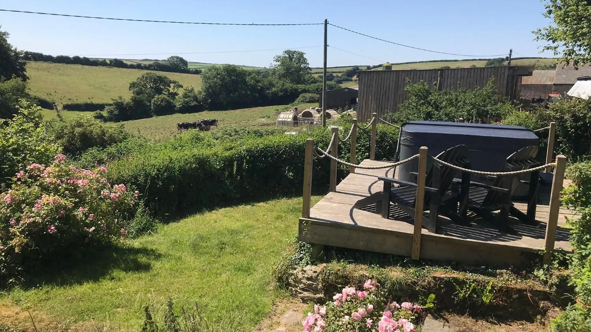 Clotted Cream Cottage: Countryside Calm: Close To Beach: Dartmouth: Devon
