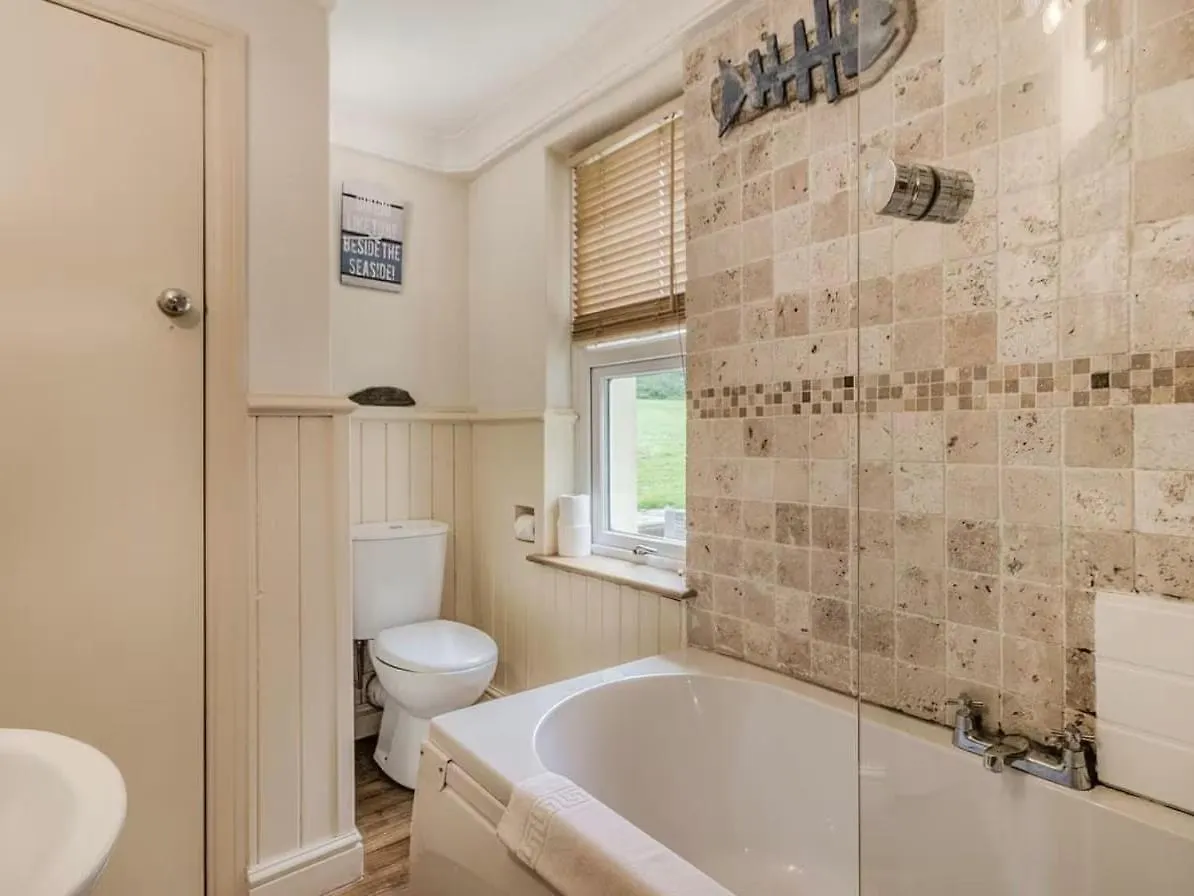 Clotted Cream Cottage: Countryside Calm: Close To Beach: Dartmouth: Devon Holiday home Dartmouth