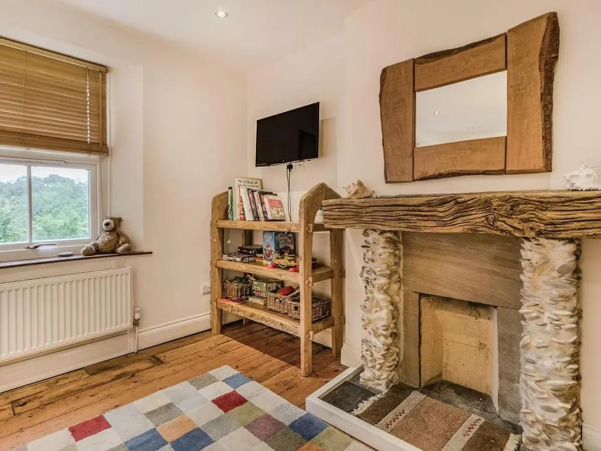 Holiday home Clotted Cream Cottage: Countryside Calm: Close To Beach: Dartmouth: Devon