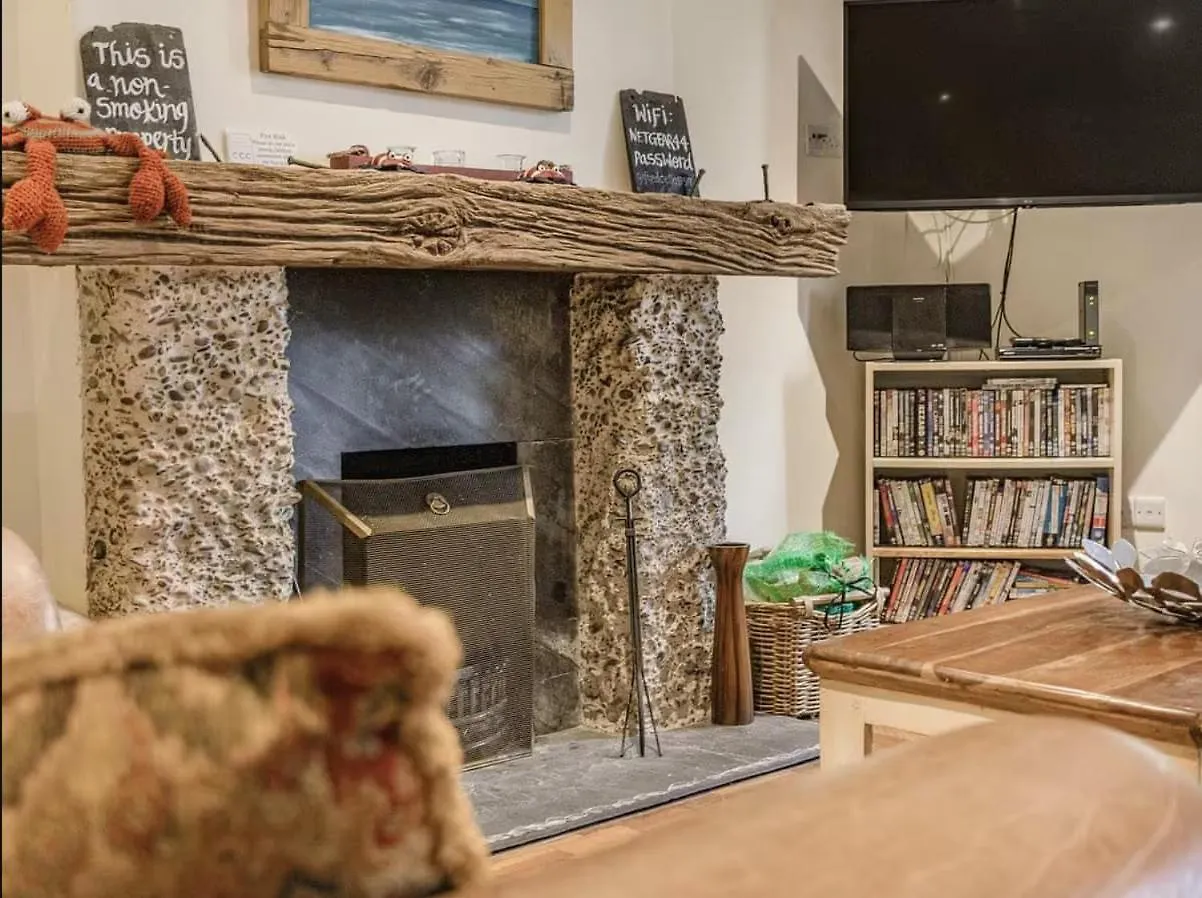 Clotted Cream Cottage: Countryside Calm: Close To Beach: Dartmouth: Devon Holiday home Dartmouth