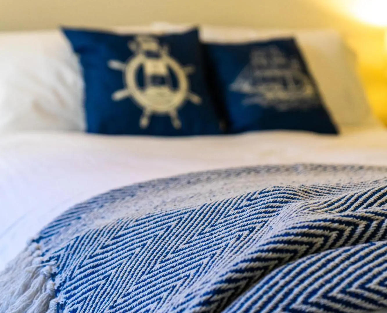 Apartment Town Centre 2 Bedroom Stylish Is Perfect For Families And Couples With A Happy & Homely Feel Being Only 30 Meters From The Sea But Set Back & Quiet With Everything On The Doorstep A Fab Place To Explore Pets Welcome For