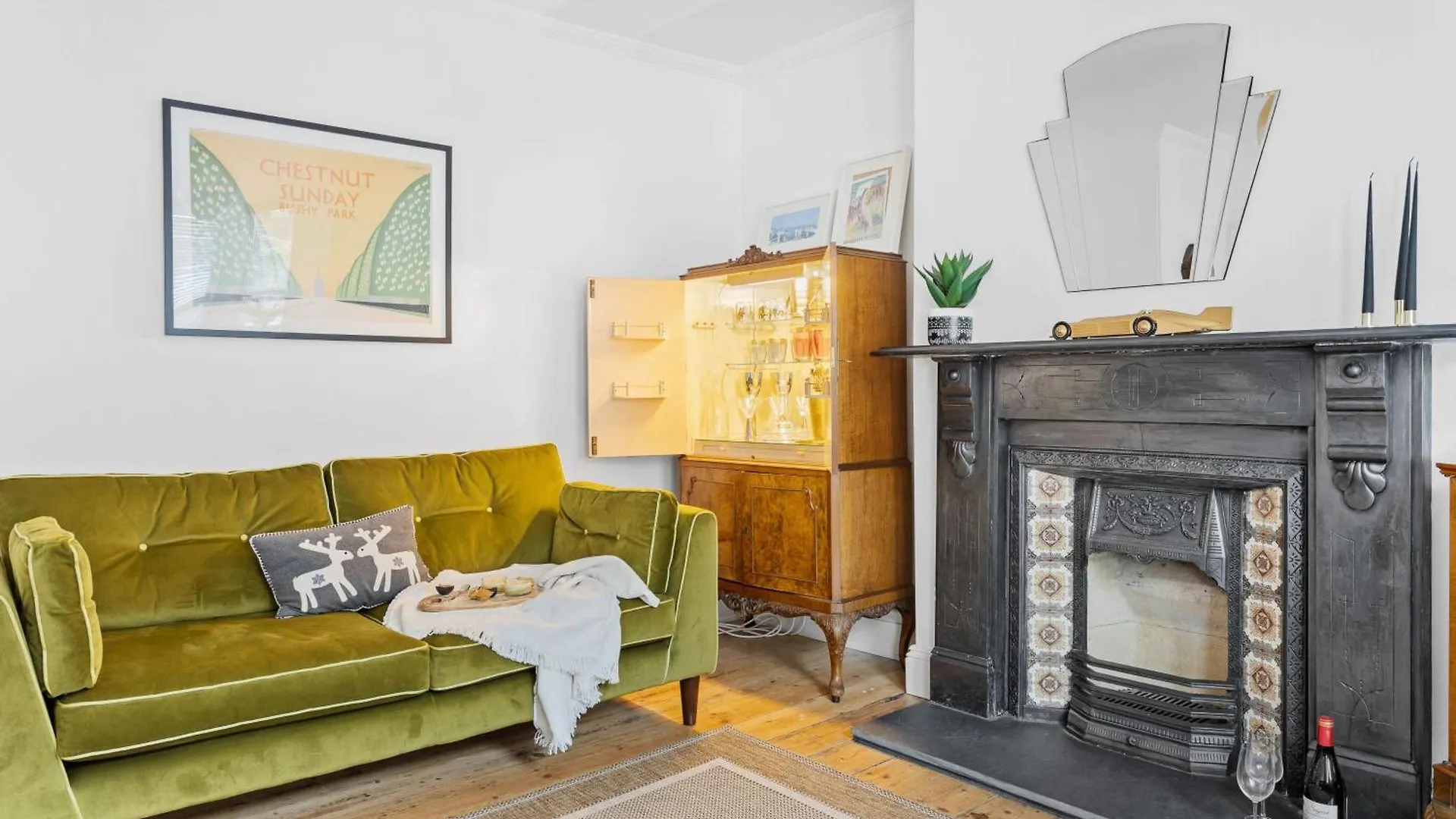 Kessel House - Outstanding Family Home, Close To Town Centre 度假居 *