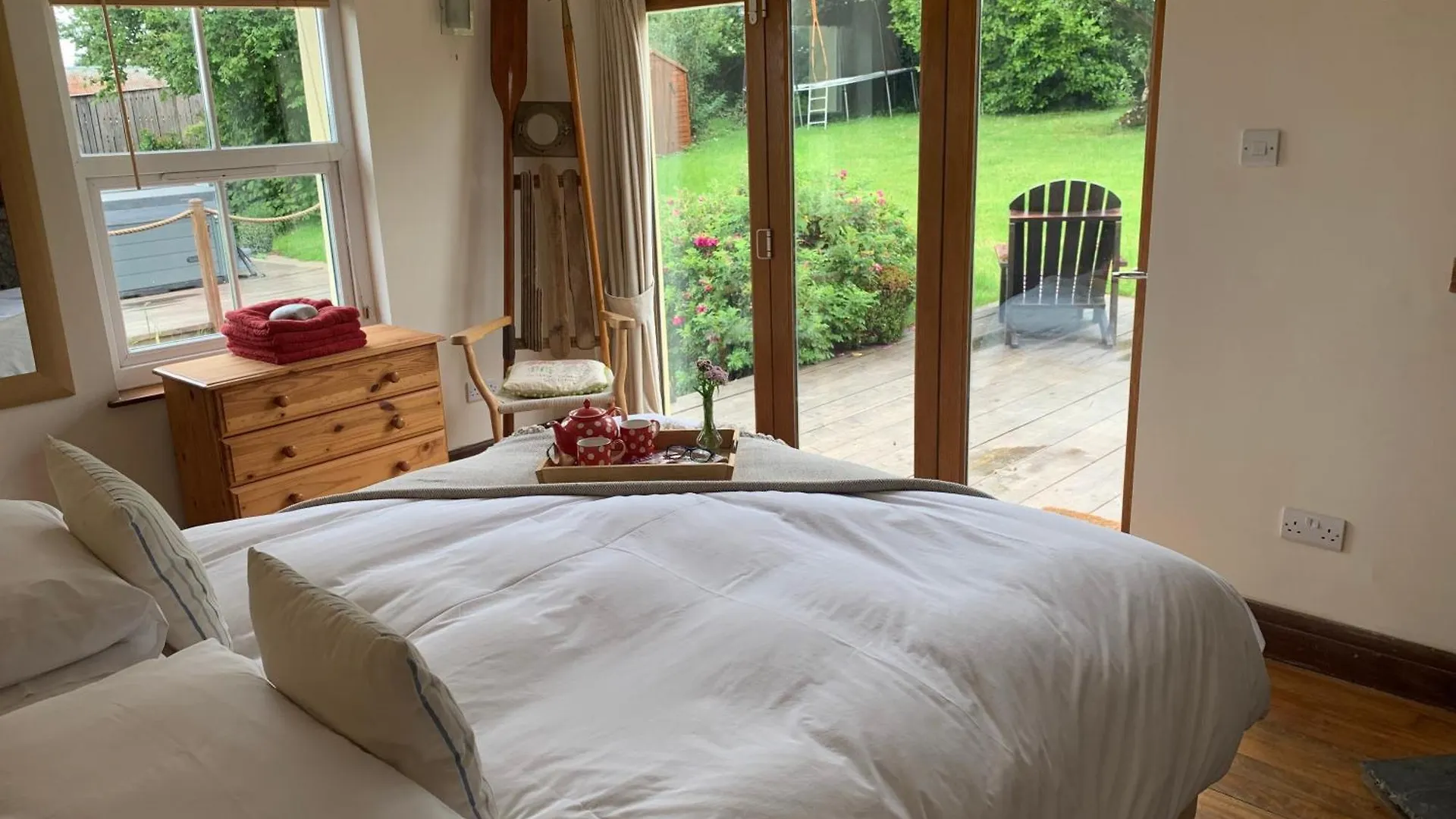 Clotted Cream Cottage: Countryside Calm: Close To Beach: Dartmouth: Devon *