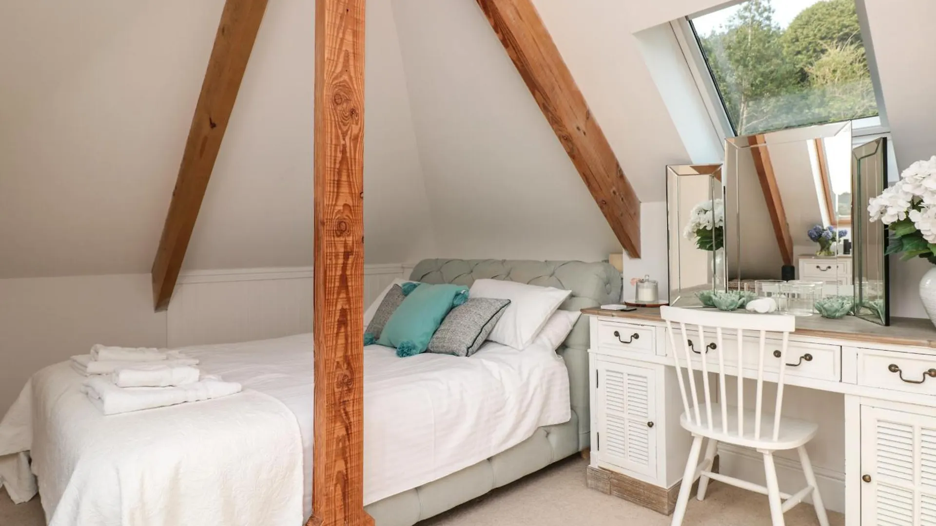 The Old Chapel Holiday home Dartmouth