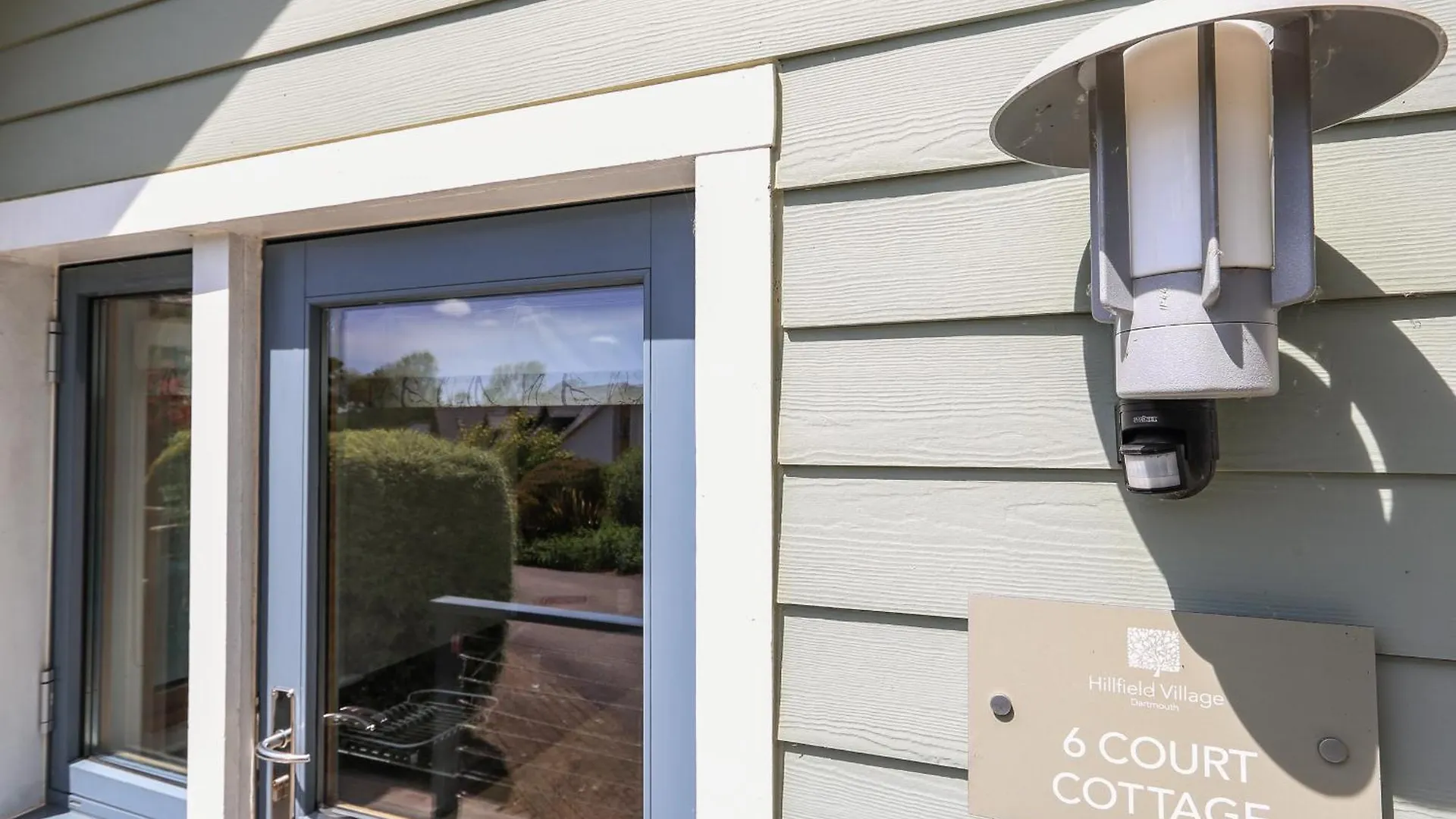 6 Court Cottage, Hillfield Village Dartmouth