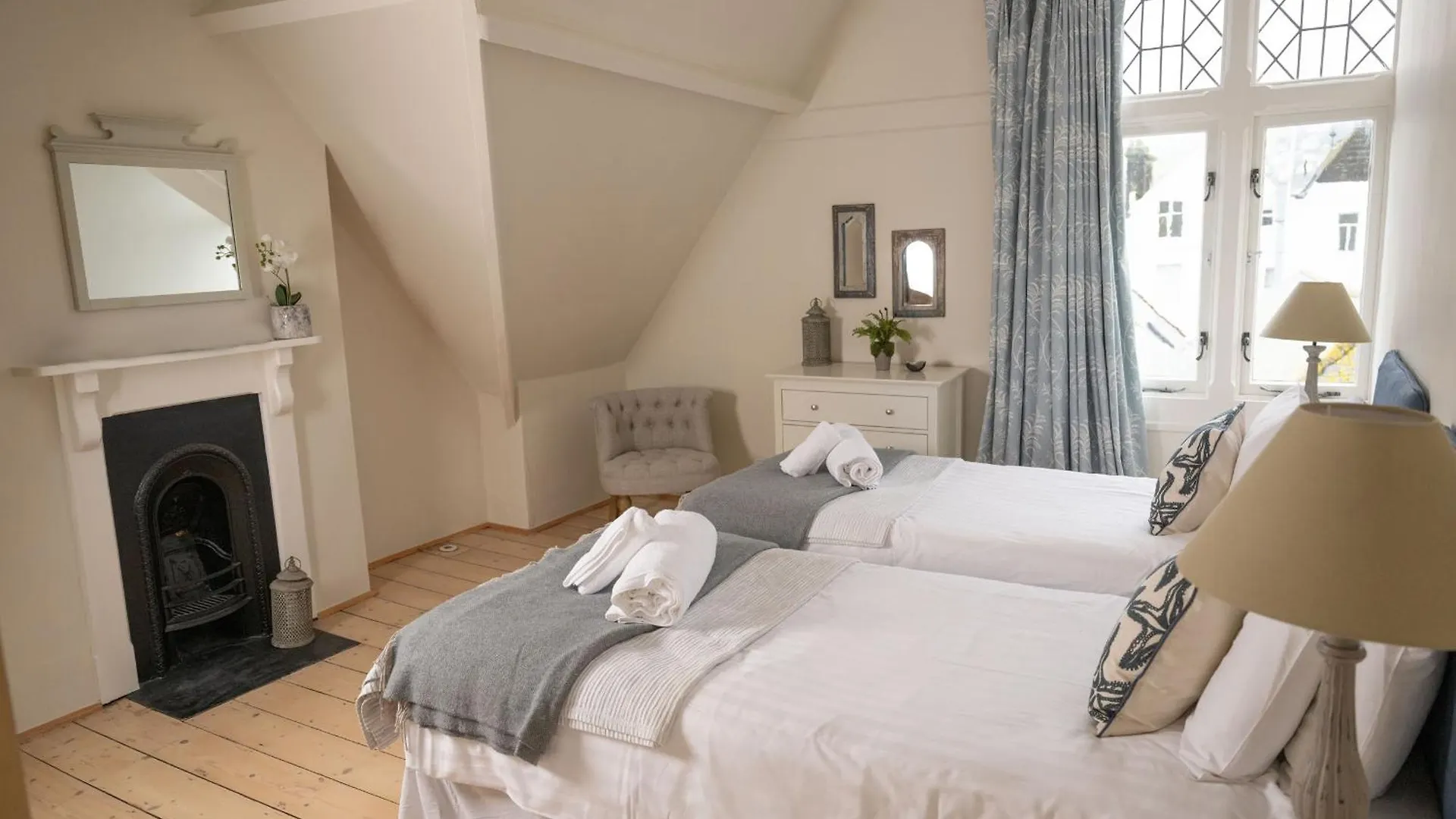 Fairhaven Apartment