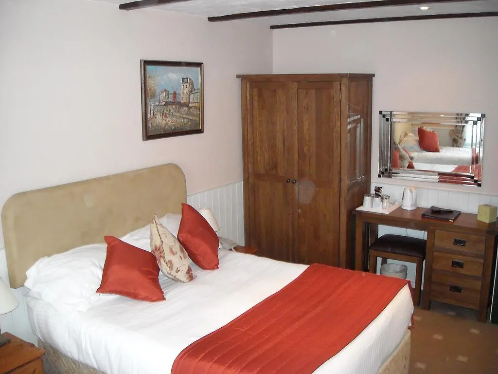 Townstal 3* Dartmouth
