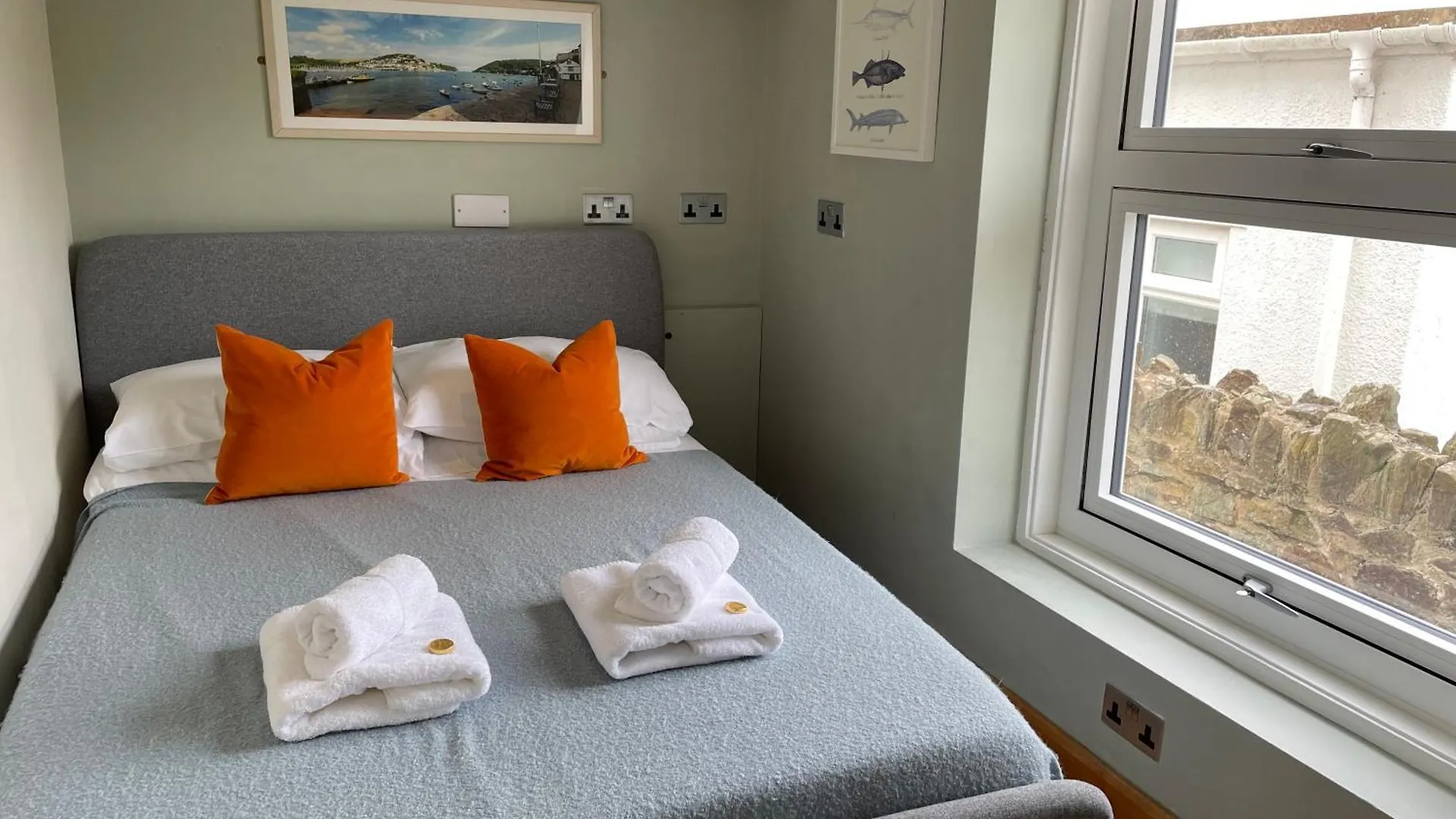 Just B -town Centre, 2 X Double Bedroom With Smart Tv, Full Kitchen & Great 1400 Power Shower! St Elmo Apartmán