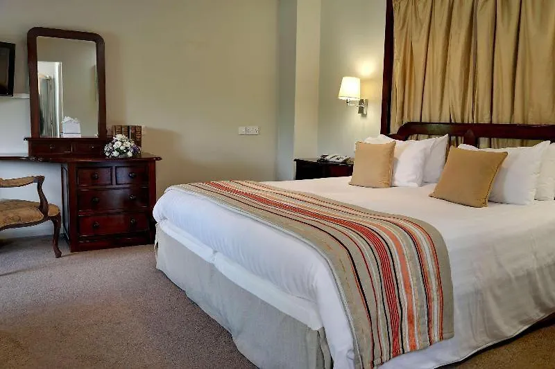 Country house Western The Hotel, Golf &