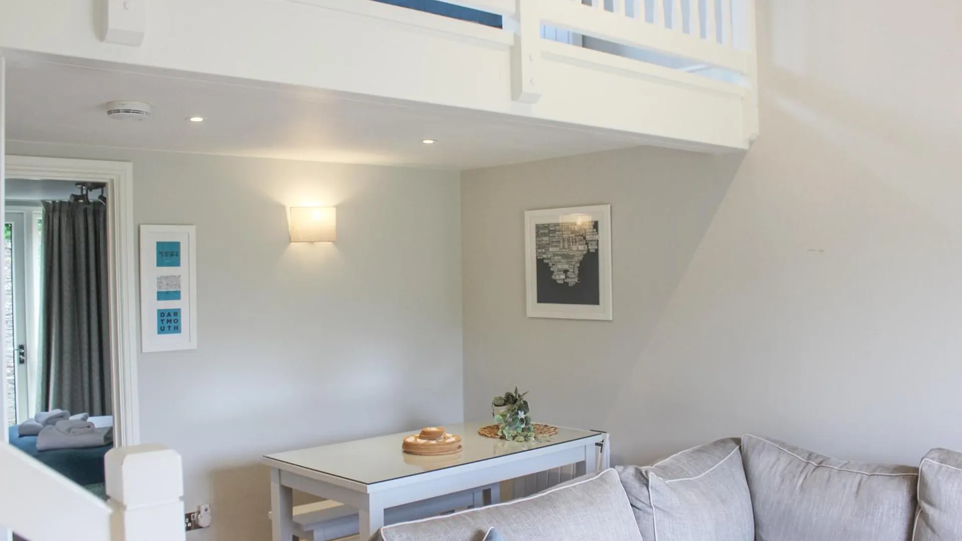 5 Keeper's Cottage, Hillfield * Dartmouth
